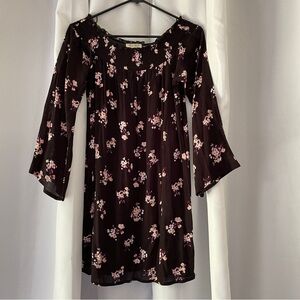 Ultra Flirt Black Floral Off-Shoulder Mini Dress Women’s Size Small Bell Sleeves